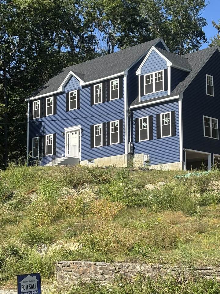39 Hosmer St - Photo 1