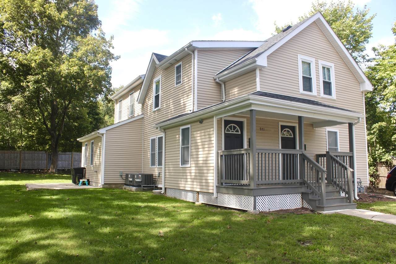 971 Washington St - Photo 1