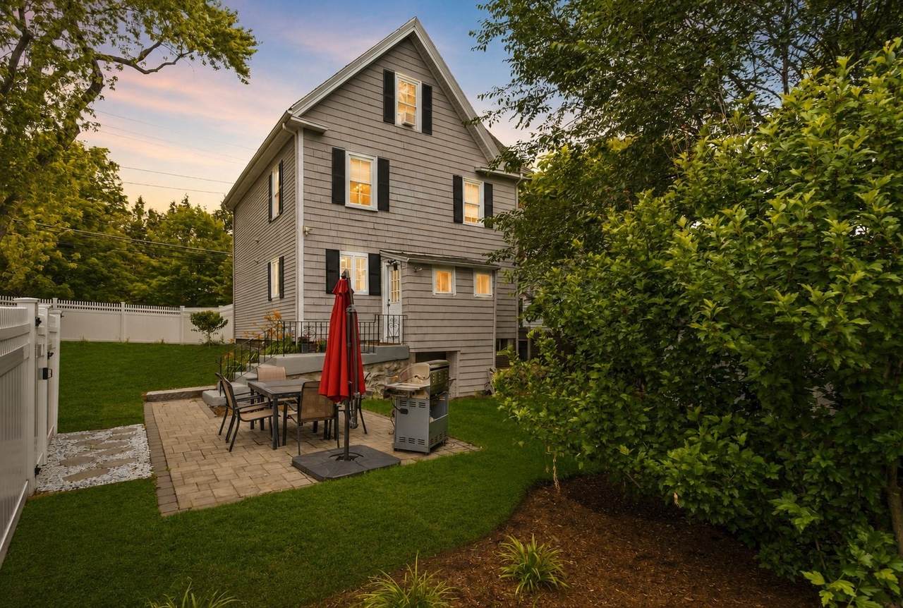 258 Cross St - Photo 1