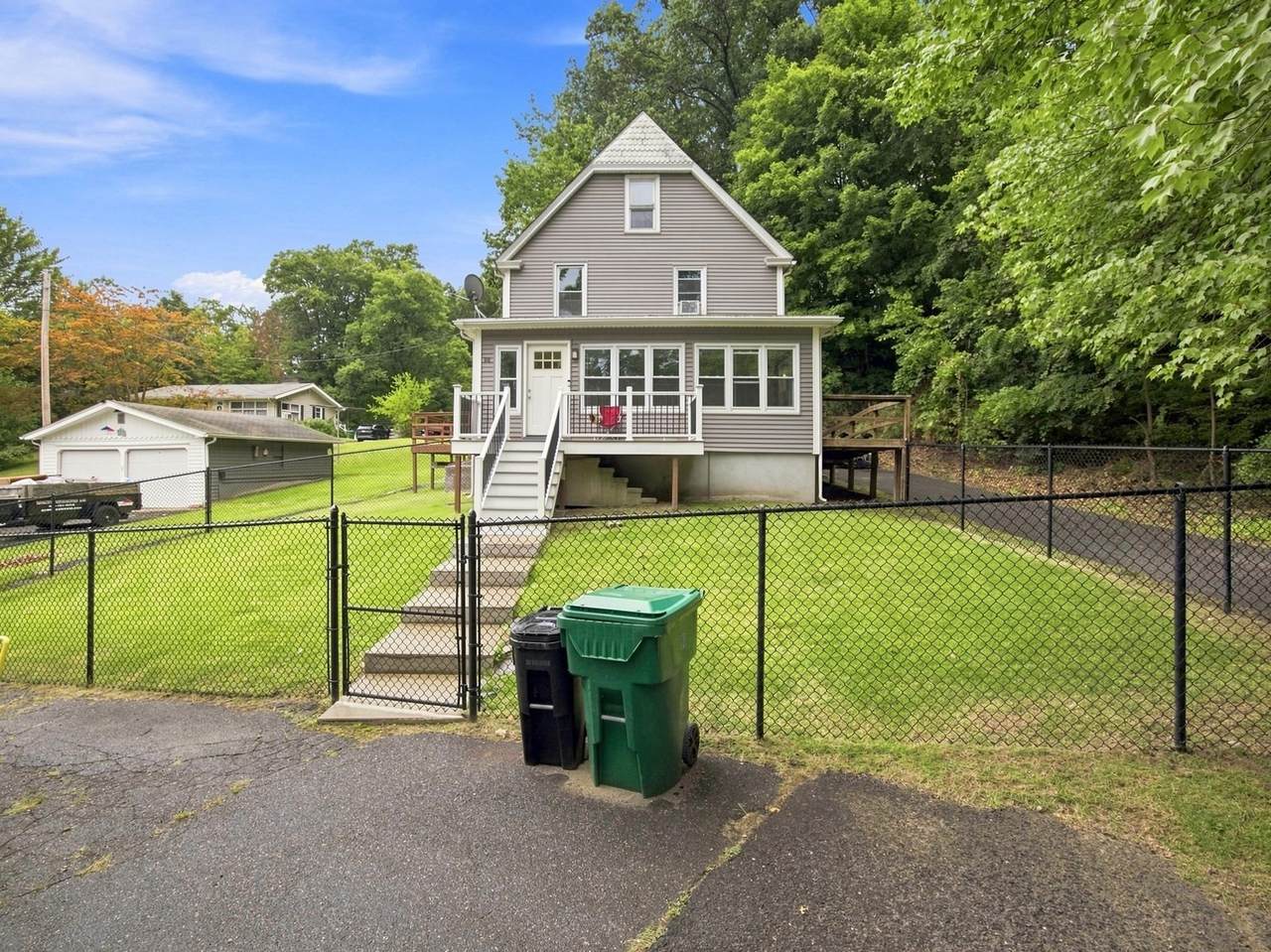 96 Granby Rd - Photo 1