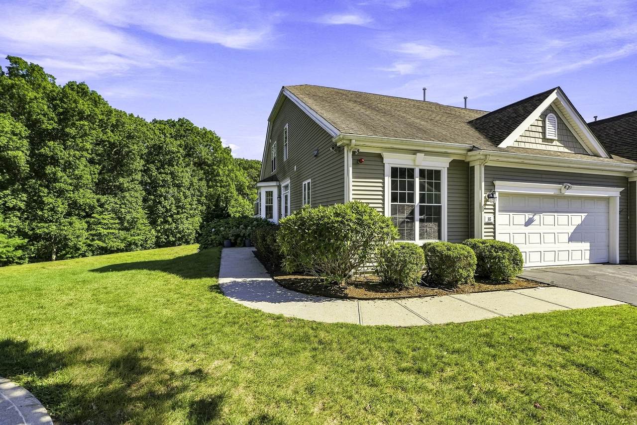 38 Cherry Ln - Photo 1
