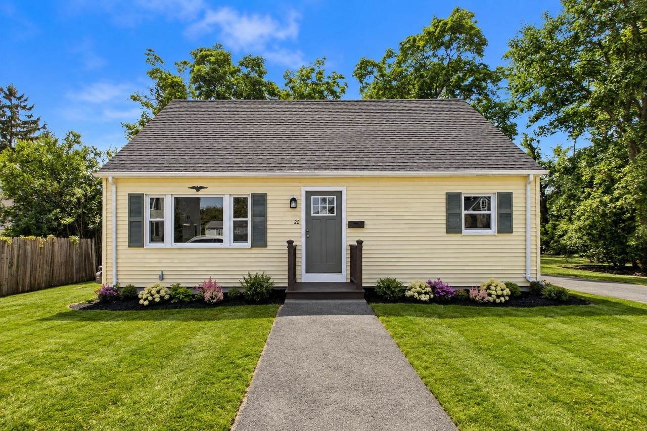 22 Myrtle Ave - Photo 1
