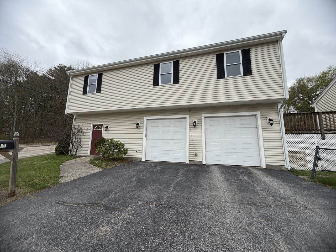 81 N Main St - Photo 1