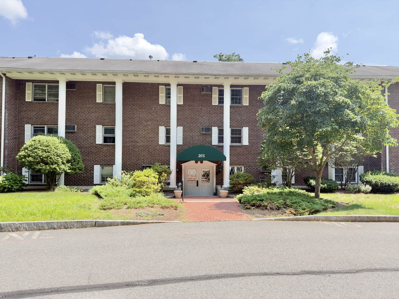 205 Great Rd - Photo 1