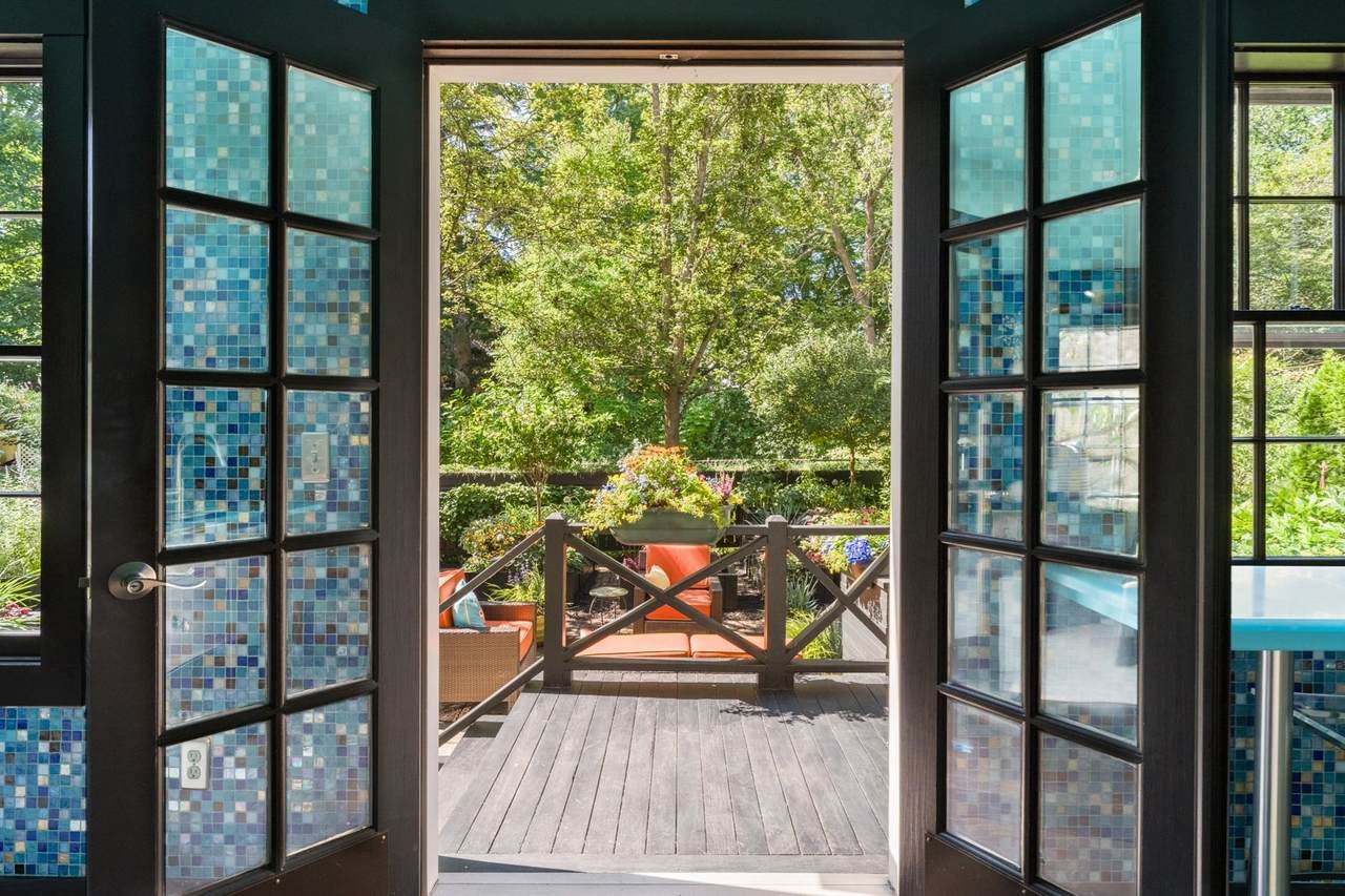 8 Orne Sq - Photo 1