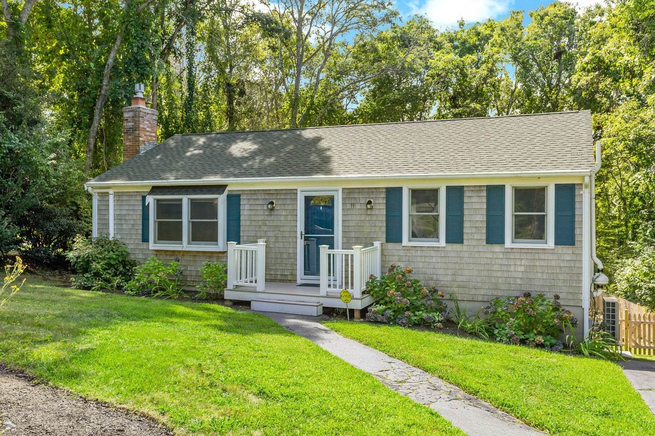 11 Warwick Way - Photo 1