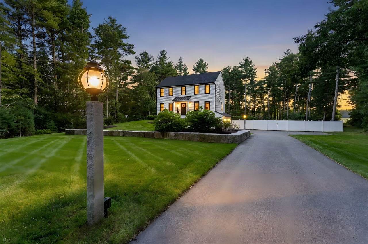 35 Rocky Meadow St - Photo 1