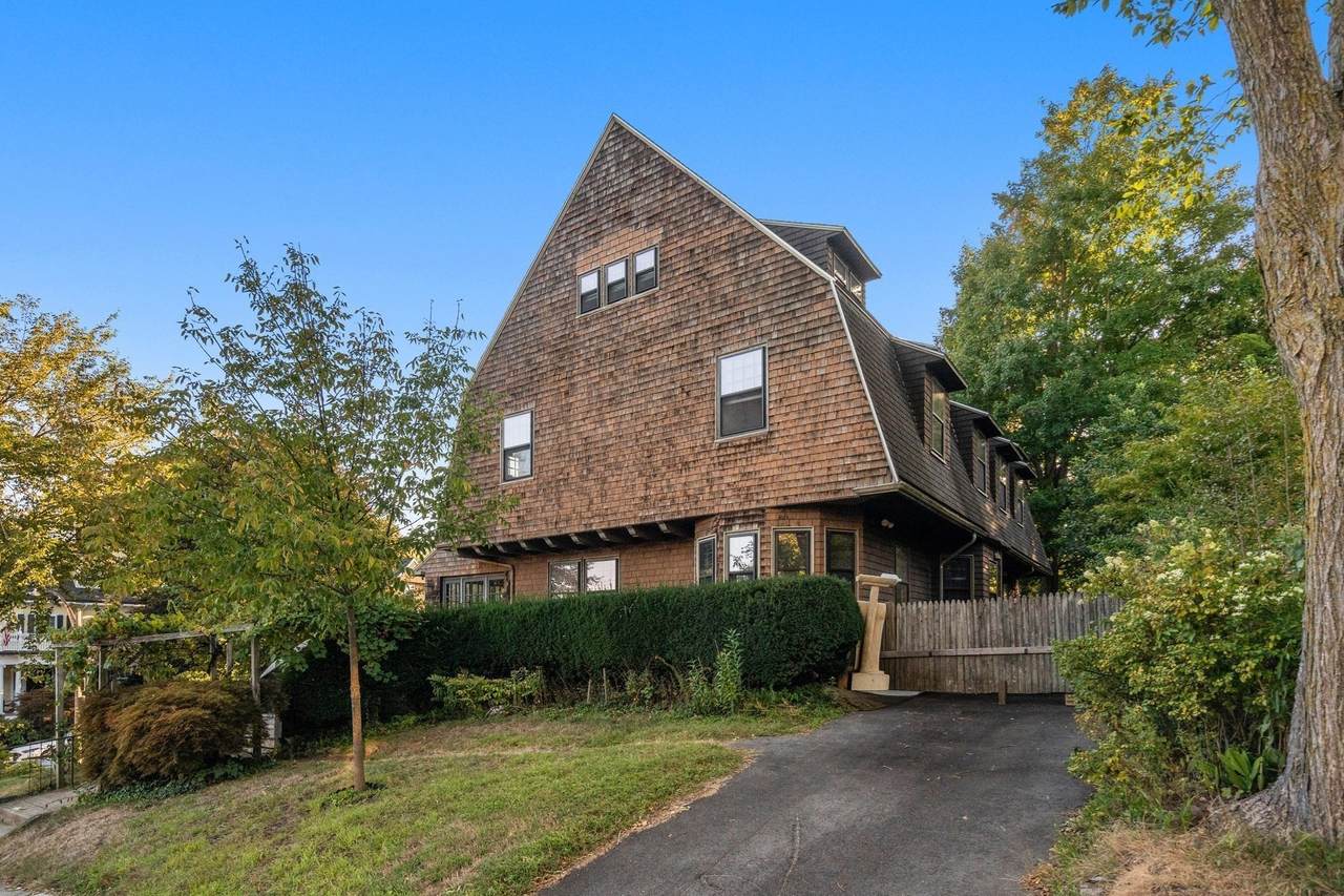 12 Alban St - Photo 1