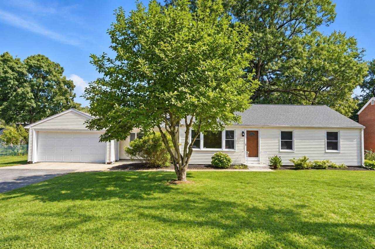 145 Gates Ave - Photo 1