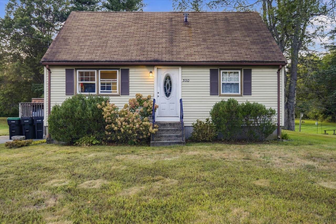 580 Crescent St - Photo 1