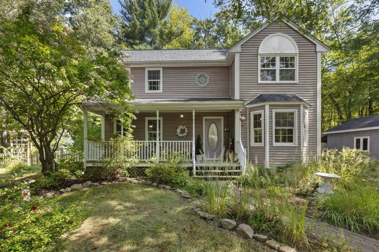 17 Conservation Drive - Photo 1