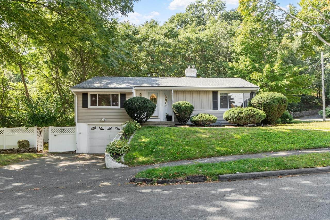 1 Standish Road - Photo 1