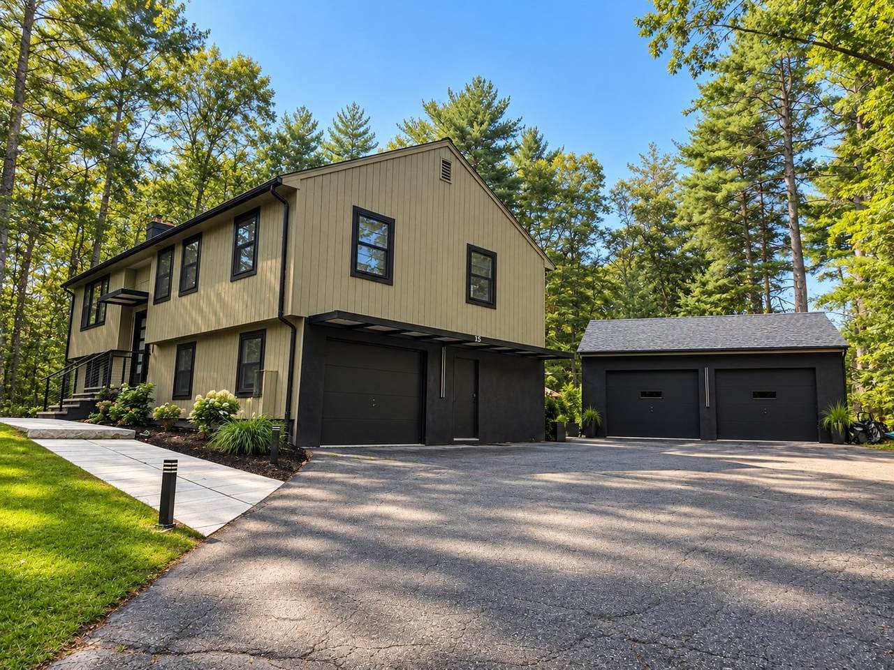 15 Orchard Ln - Photo 1