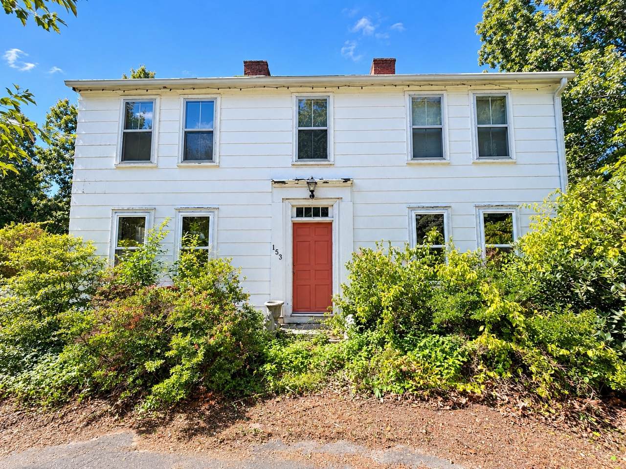 153 Johnny Appleseed Ln - Photo 1