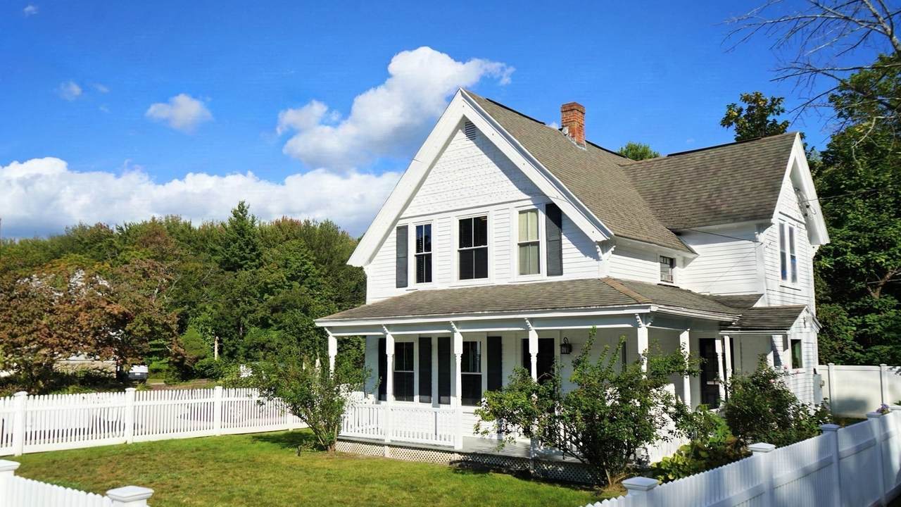 726 Main St - Photo 1