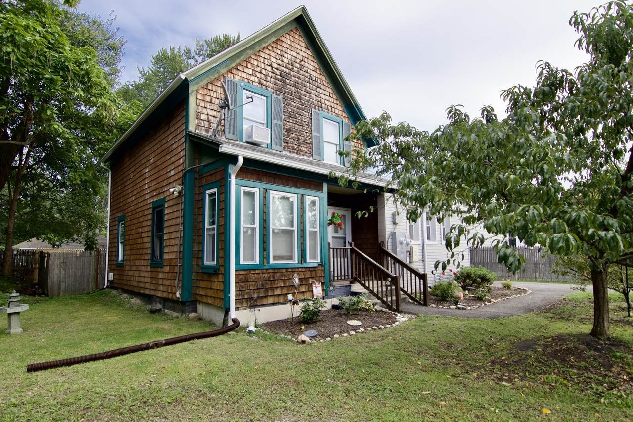 35 Thayer Ave - Photo 1