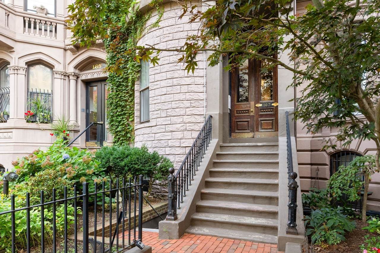 167 Beacon St - Photo 1