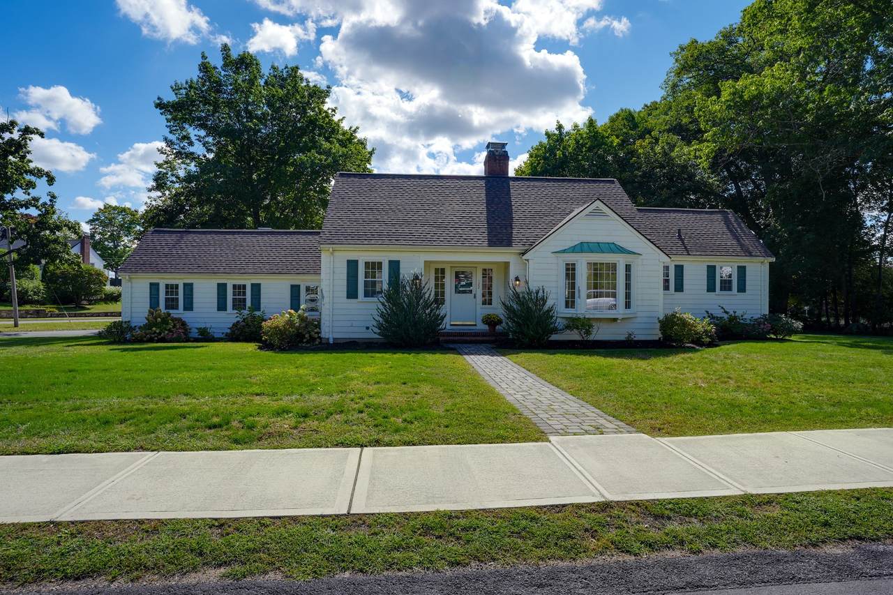 122 Maple Street - Photo 1