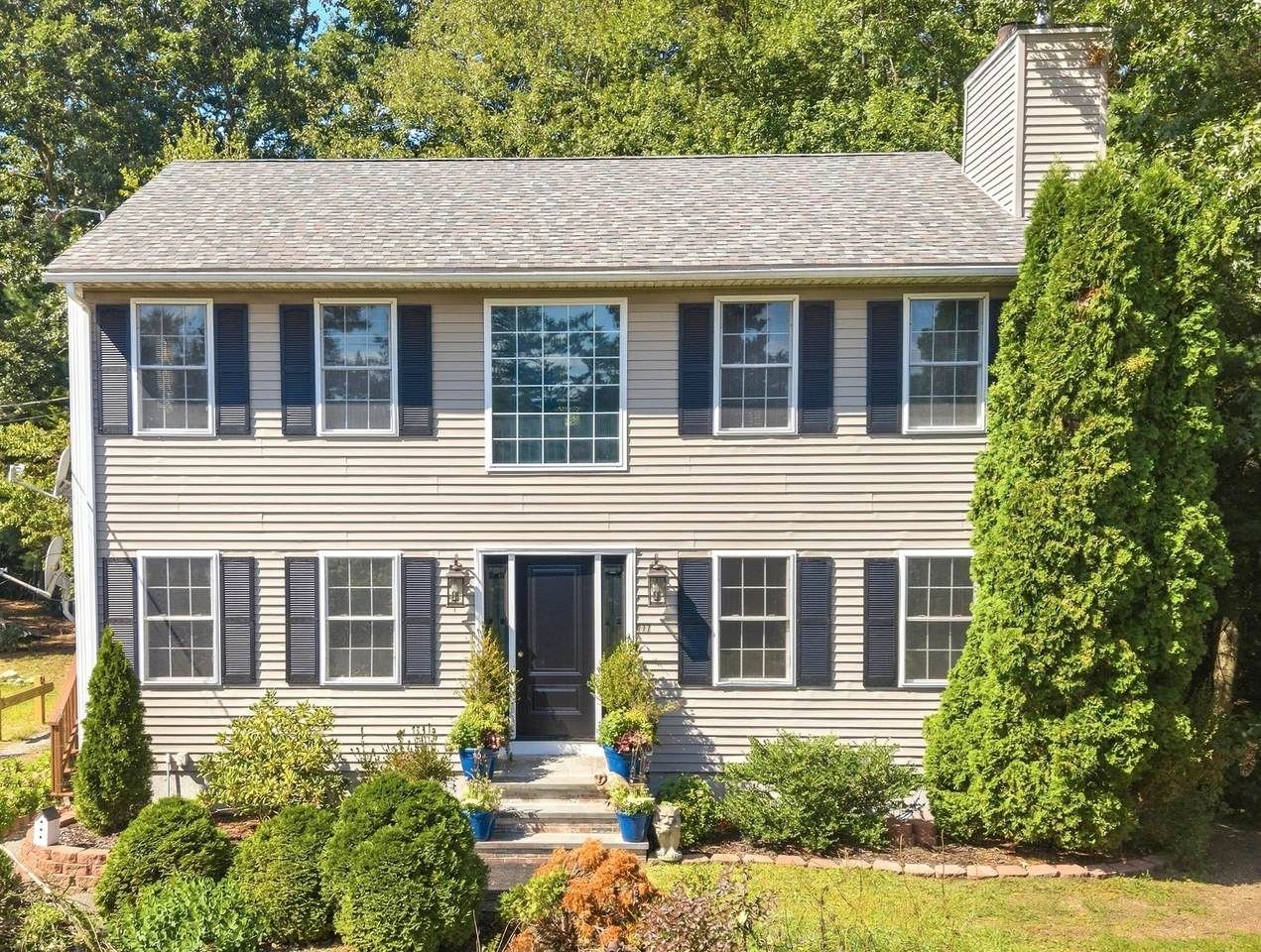 777 New Plainville Rd - Photo 1