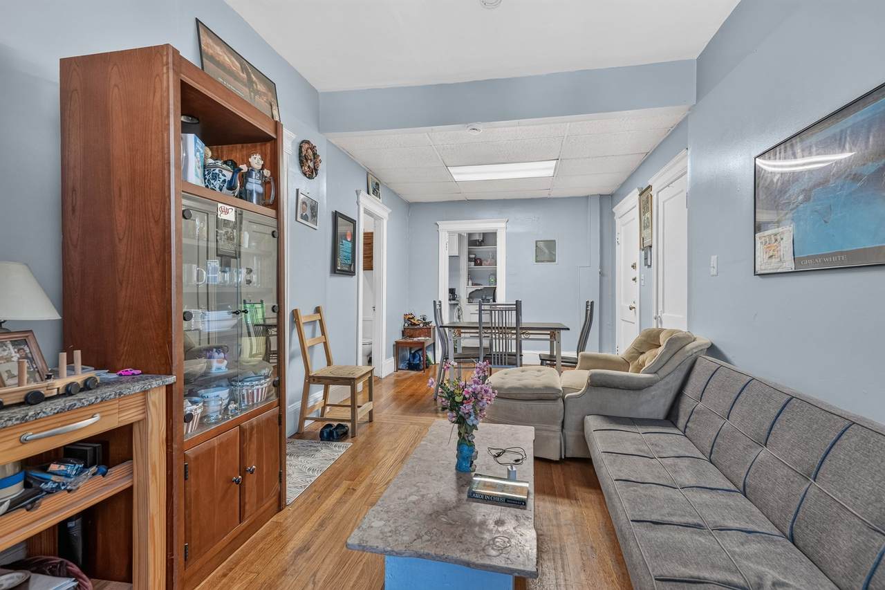 26 Park Vale Ave - Photo 1