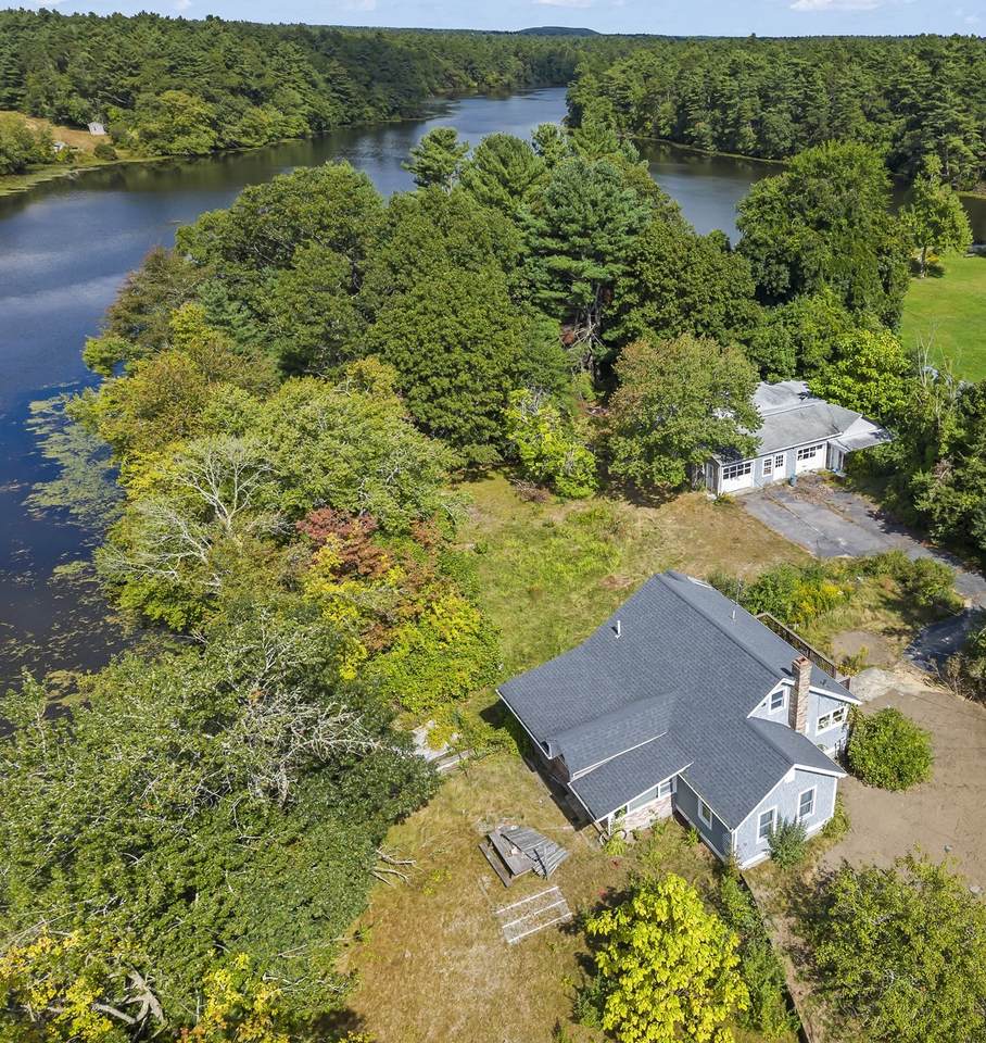 2576 Cranberry Hwy - Photo 1