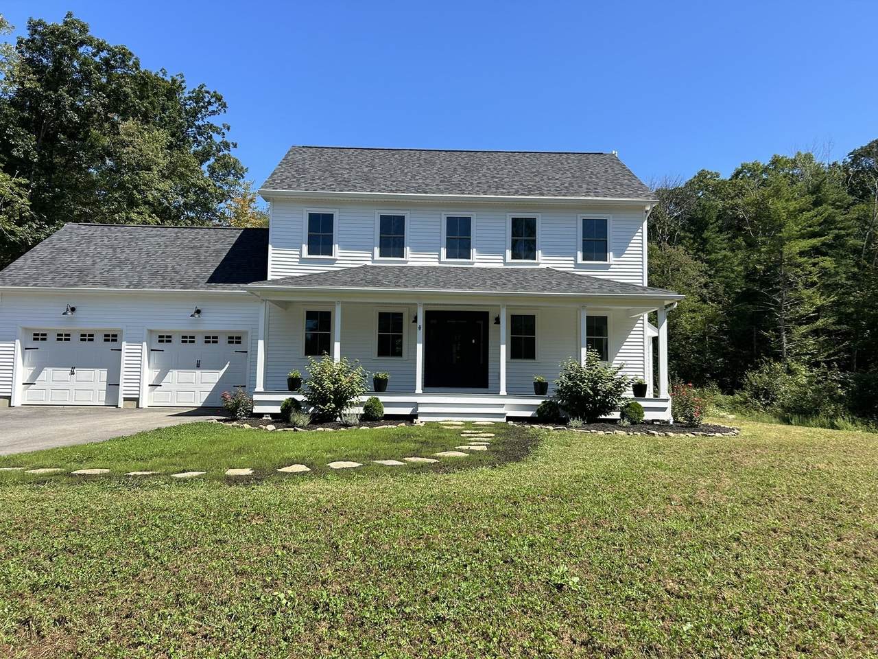 519 Old County Rd - Photo 1