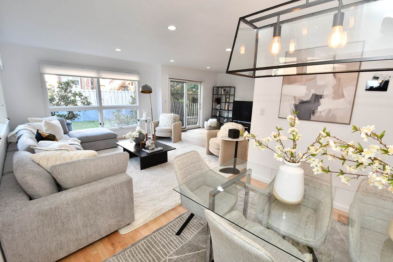 231 Fuller St - Photo 1