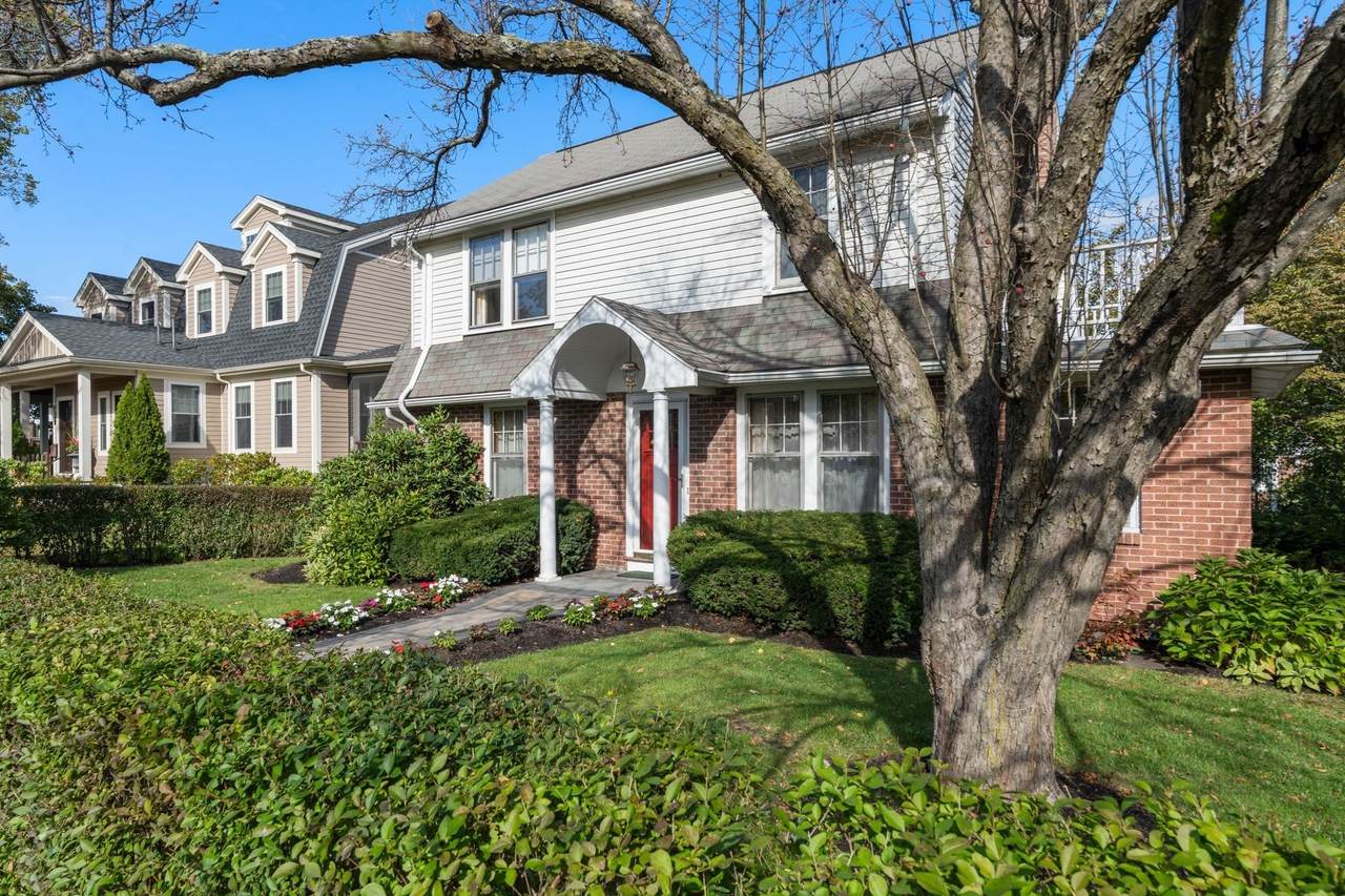 https://bt-photos.global.ssl.fastly.net/mlspin/1280_boomver_1_73584729_2.jpg