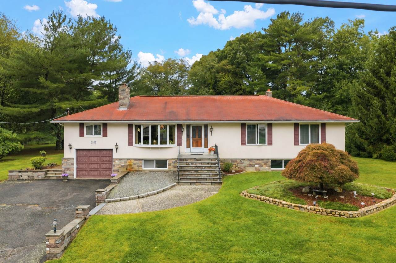 15 Madison Ct - Photo 1