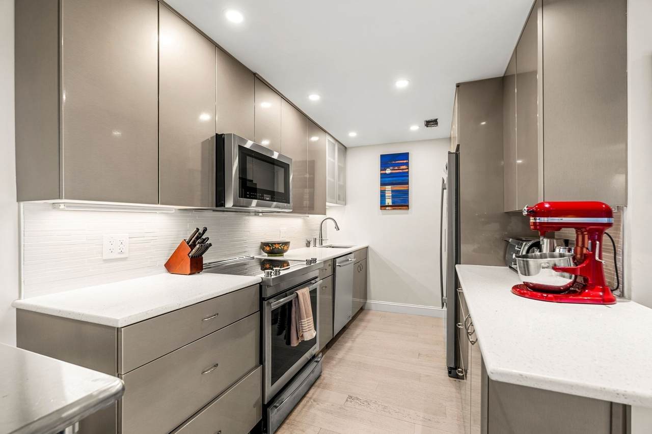 111 Perkins St. - Photo 1