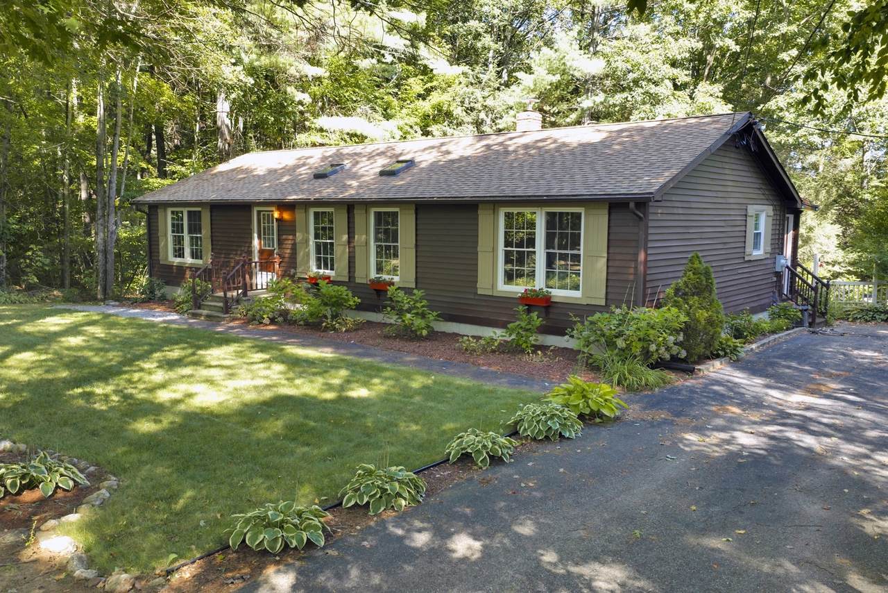 139 Podunk Rd - Photo 1