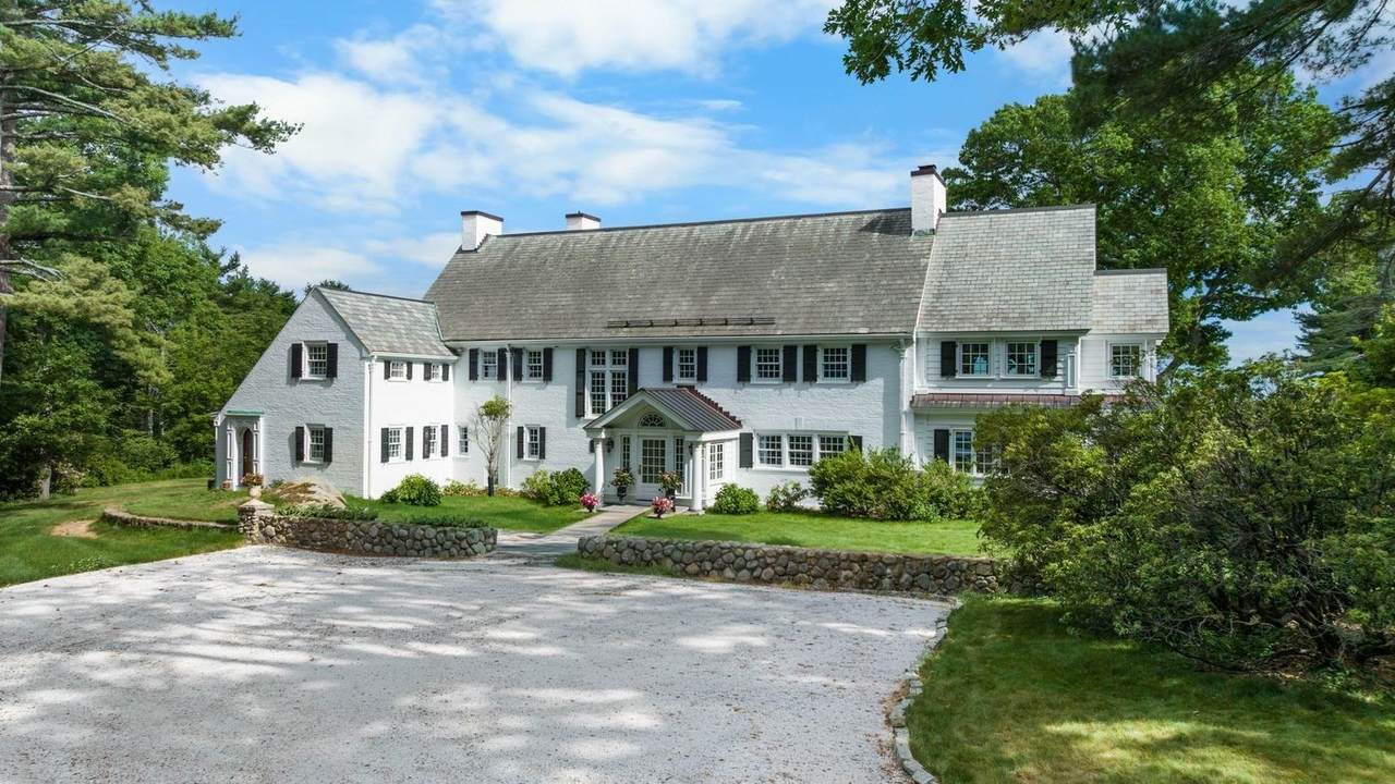 600 Summer St - Photo 1