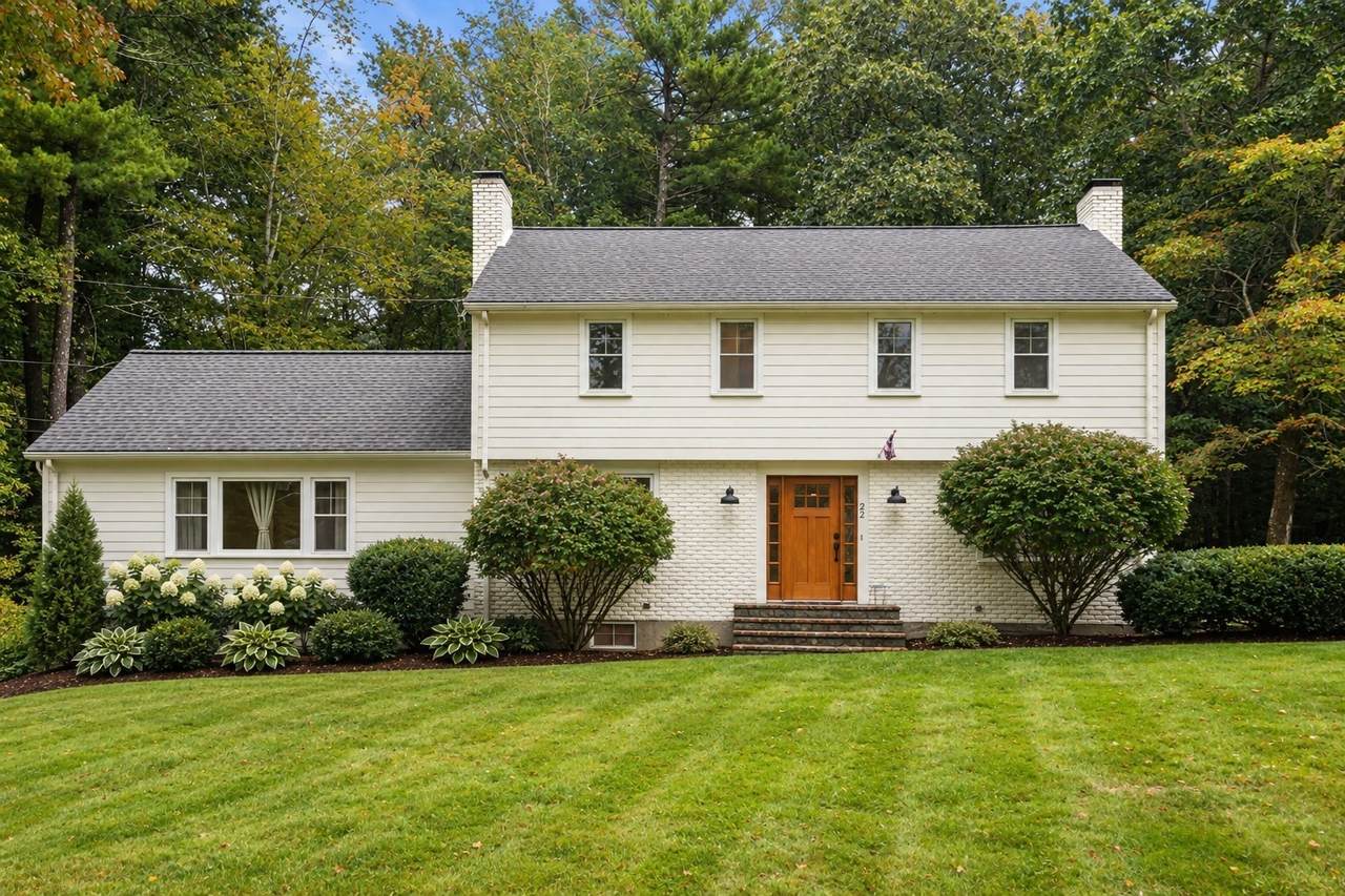 22 Townsend Dr - Photo 1