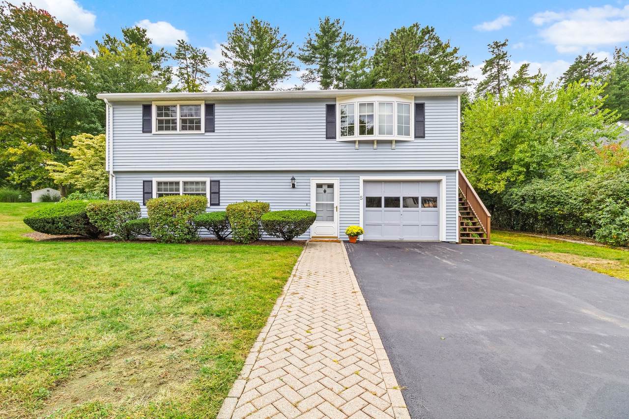 5 Memorial Dr - Photo 1