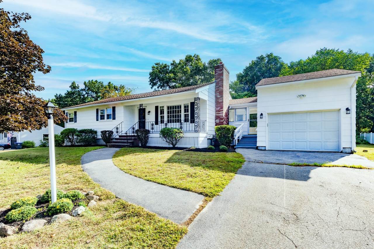 29 Stoney Brook Rd - Photo 1