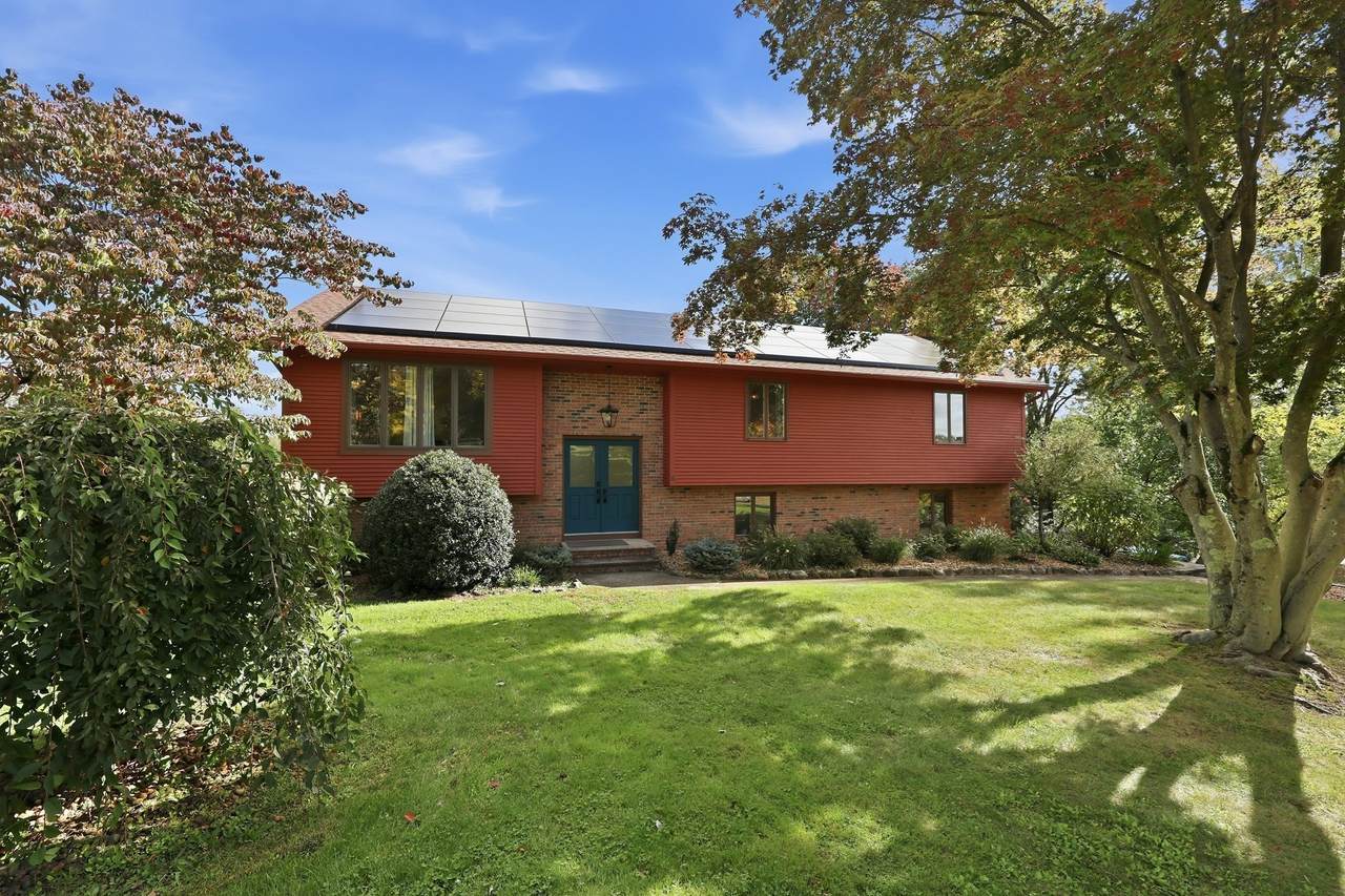 36 Goldenview Drive - Photo 1