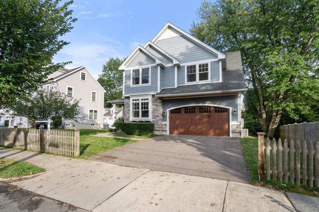 9 Edward Road - Photo 1
