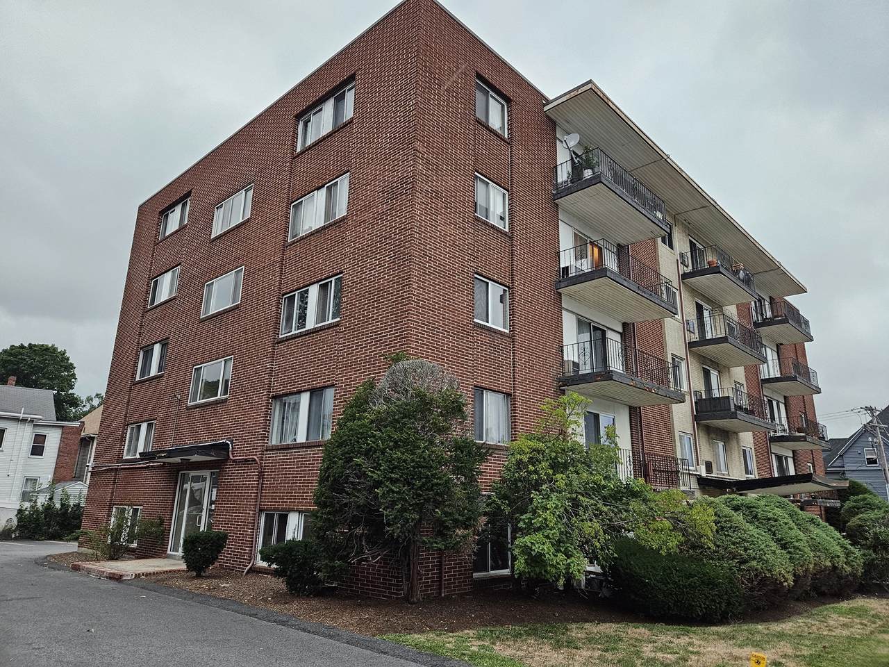 80 Main Street - Photo 1