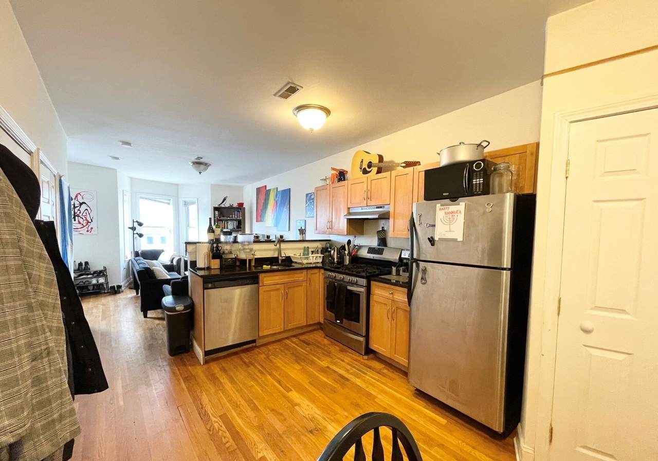 147 Marcella Street - Photo 1