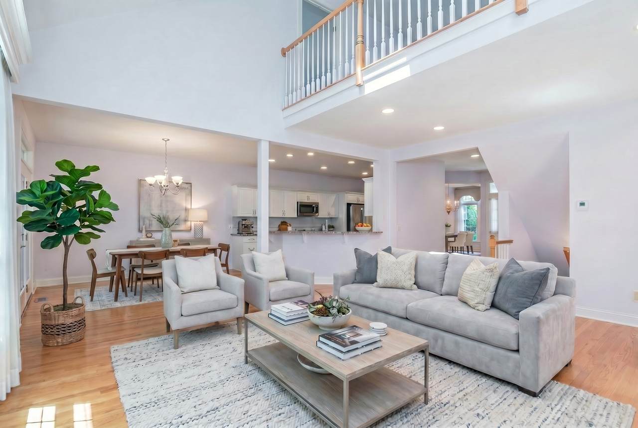 100 High Pine Cir - Photo 1