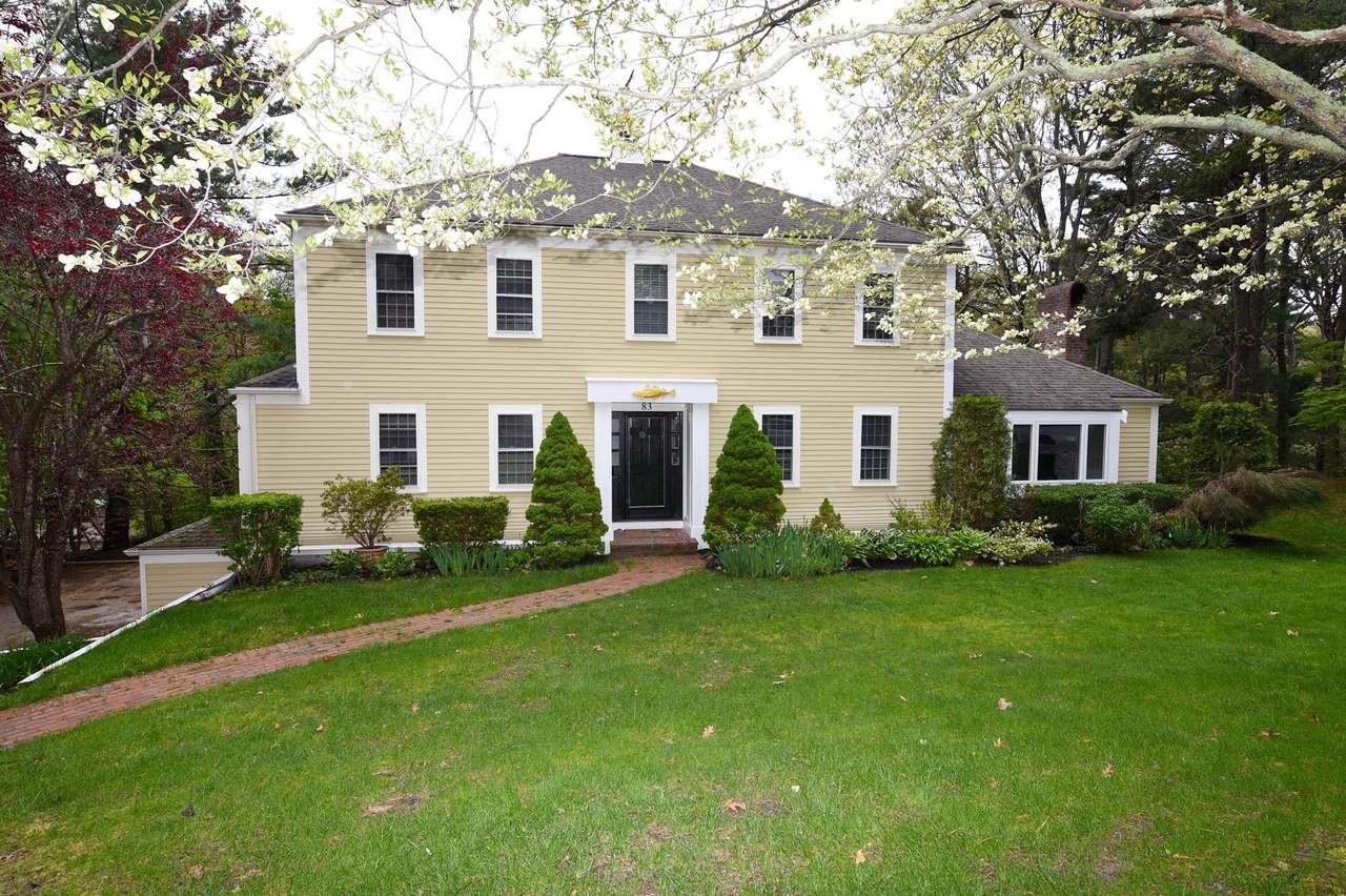 83 Winding Way - Photo 1