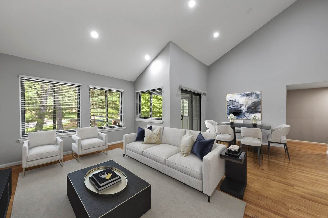 251 Trailside Way - Photo 1
