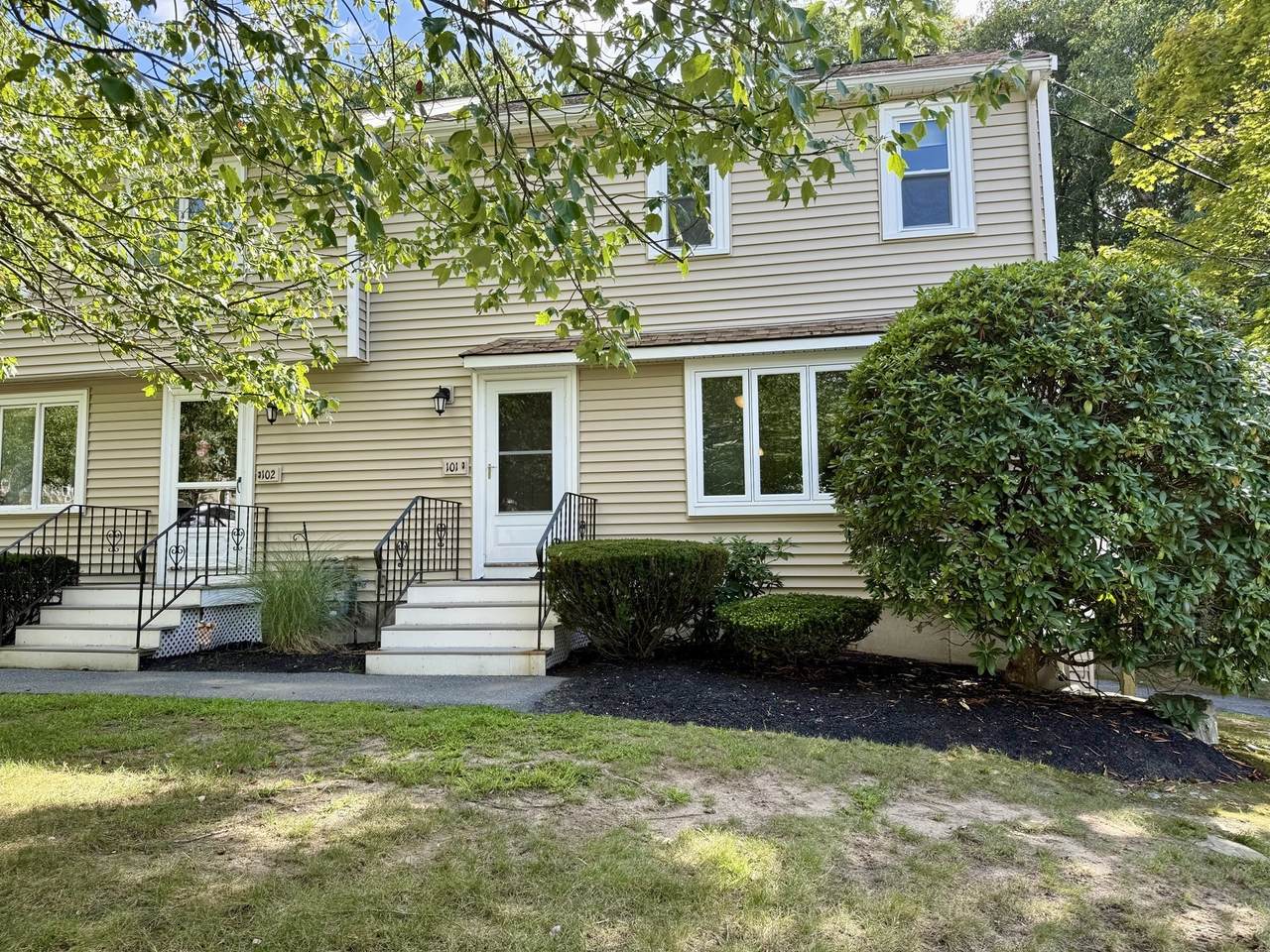 101 Cardinal Lane - Photo 1
