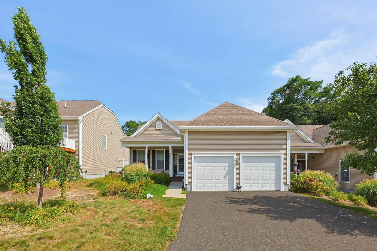 109 Old Field Road - Photo 1
