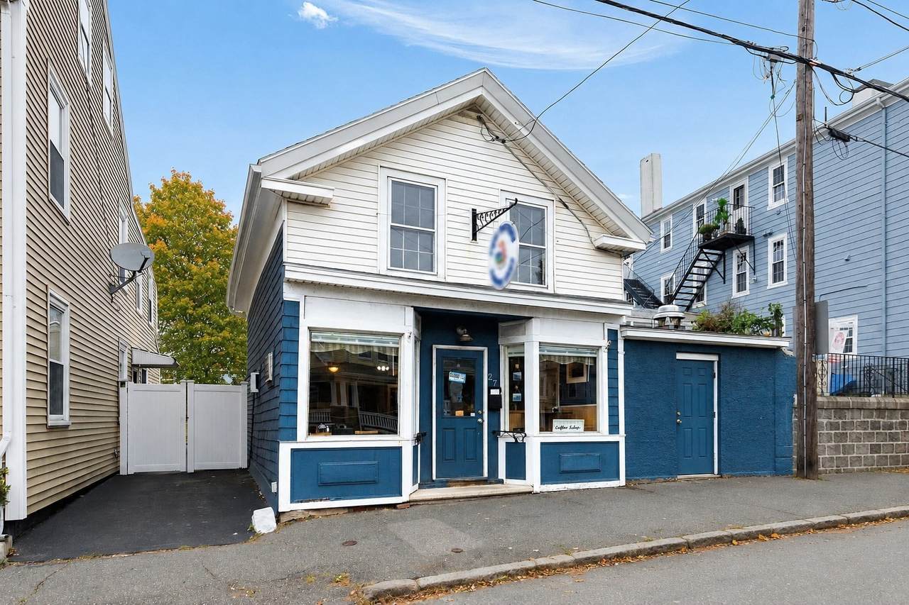 27 Washington St - Photo 1