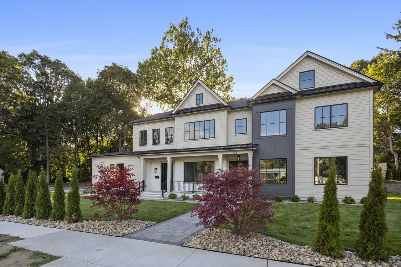 125 Allen Ave - Photo 1