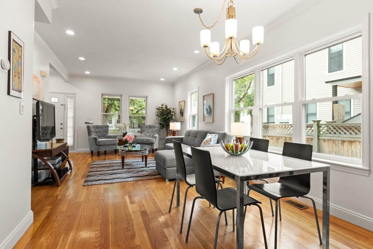 51 Wyman Ter - Photo 1