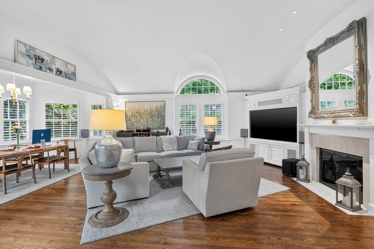 97 Arnold Road - Photo 1
