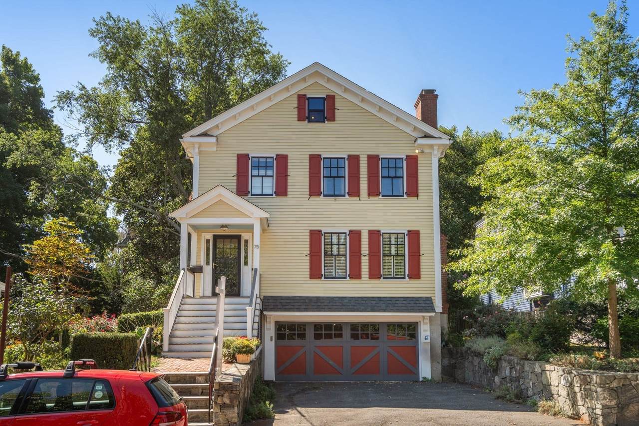 75 Seaverns Ave - Photo 1