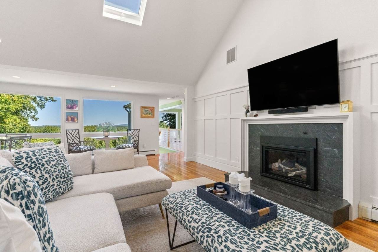 6 Tower Dr - Photo 1